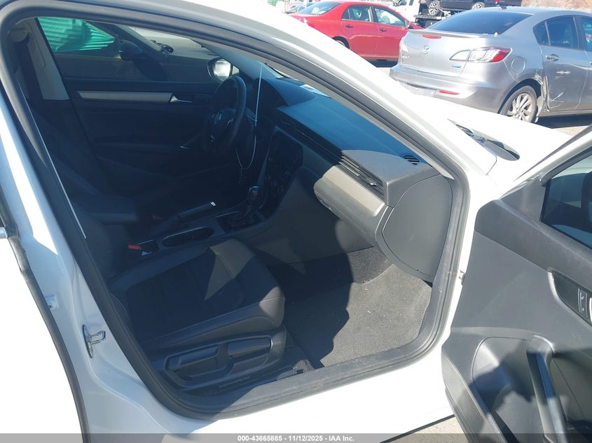 2022 VOLKSWAGEN PASSAT 2.0T SE 1VWSA7A32NC007042