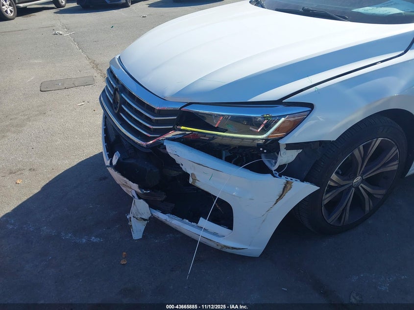 2022 VOLKSWAGEN PASSAT 2.0T SE 1VWSA7A32NC007042