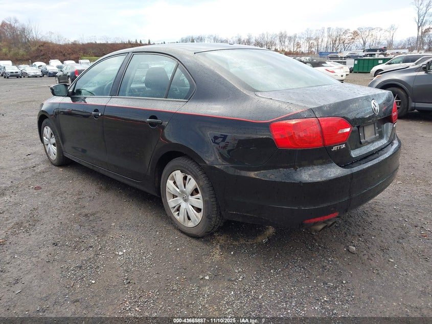 3VWDZ7AJ9BM328490 2011 VOLKSWAGEN JETTA photo no. 3