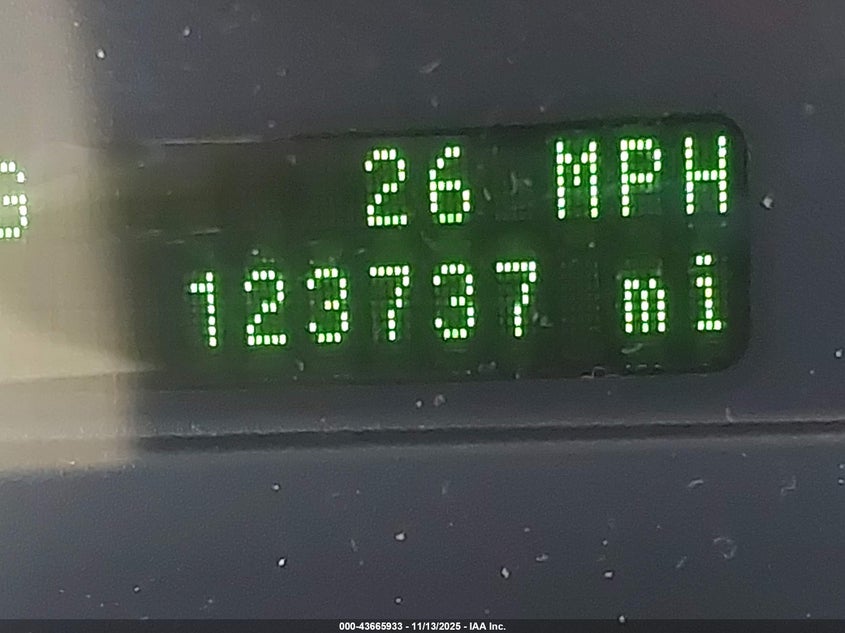 2007 Mercury Milan V6 Premier VIN: 3MEHM08157R601210 Lot: 43665933