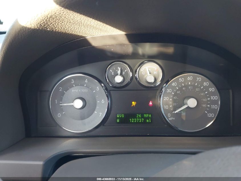 2007 Mercury Milan V6 Premier VIN: 3MEHM08157R601210 Lot: 43665933