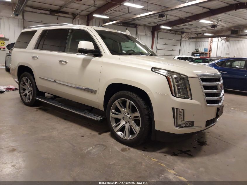CADILLAC ESCALADE PREMIUM