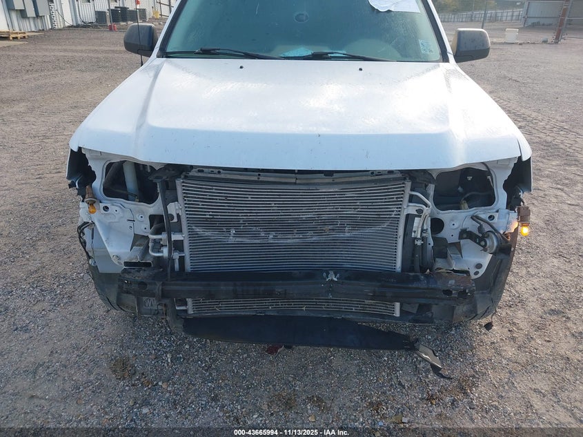 2008 Mazda Tribute I Sport VIN: 4F2CZ02Z18KM32045 Lot: 43665994