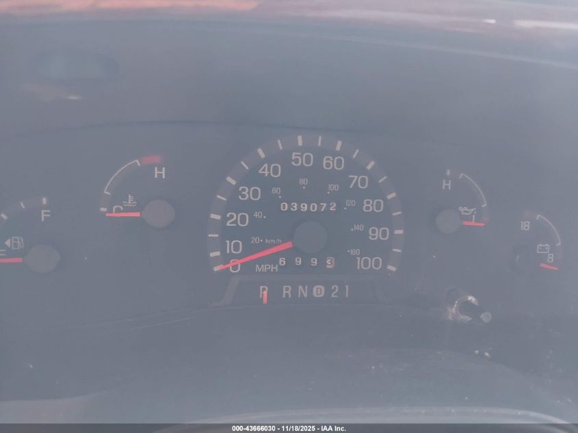 2000 Ford E-450 Cutaway Standard VIN: 1FDXE45S1YHB88442 Lot: 43666030