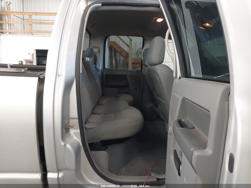 2007 Dodge Ram 2500 Slt/Trx4 Off Road/Sport/Power Wagon VIN: 1D7KS28A97J593458 Lot: 43666036