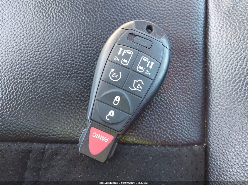 2017 Dodge Grand Caravan Sxt VIN: 2C4RDGCG8HR791716 Lot: 43666049