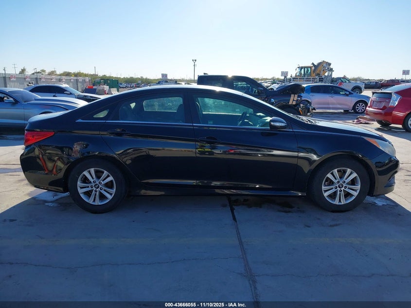 2014 HYUNDAI SONATA GLS 5NPEB4AC9EH916461