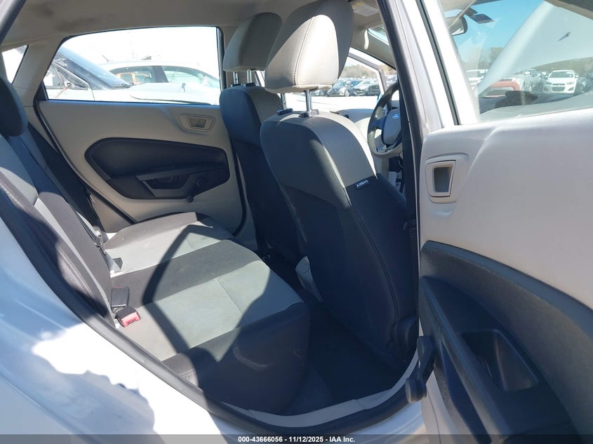 2013 Ford Fiesta S VIN: 3FADP4AJ1DM177175 Lot: 43666056