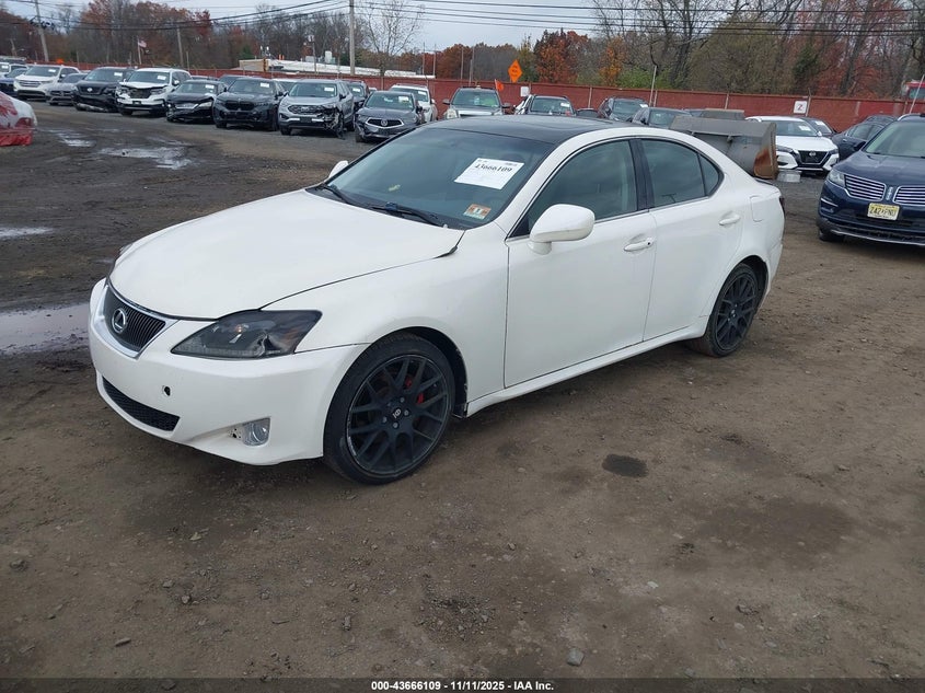 JTHCK262572011603 2007 LEXUS IS photo no. 2