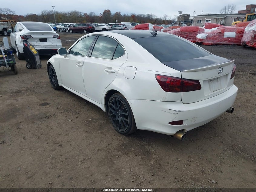 JTHCK262572011603 2007 LEXUS IS photo no. 3