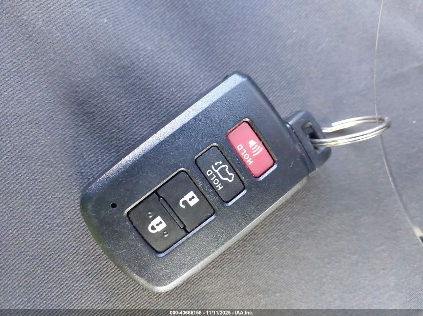 2018 Toyota Highlander Se/Xle VIN: 5TDJZRFH2JS808425 Lot: 43666158