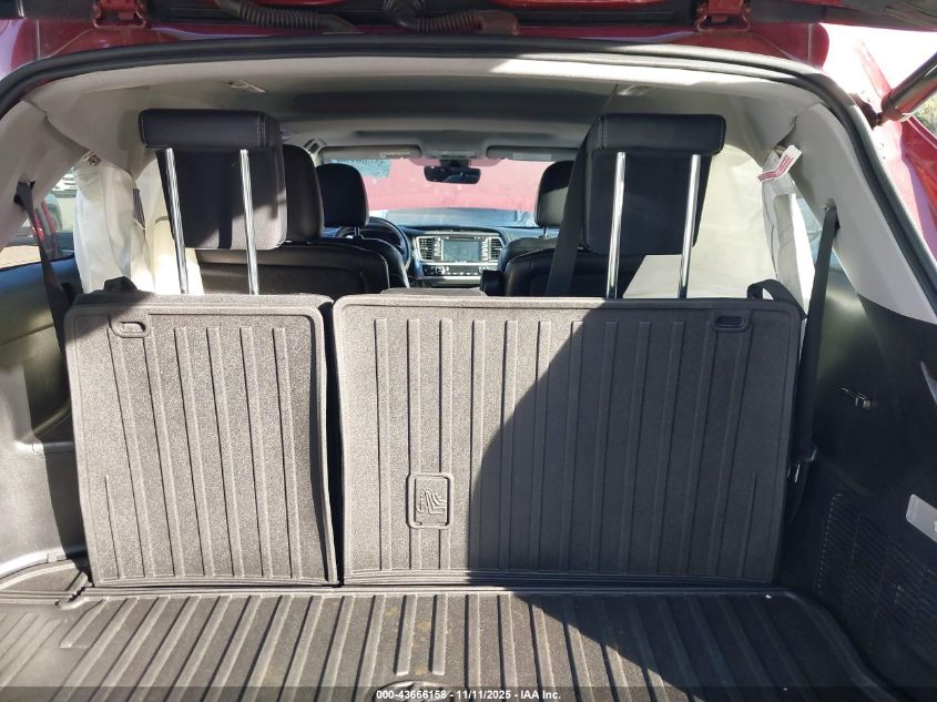 2018 Toyota Highlander Se/Xle VIN: 5TDJZRFH2JS808425 Lot: 43666158