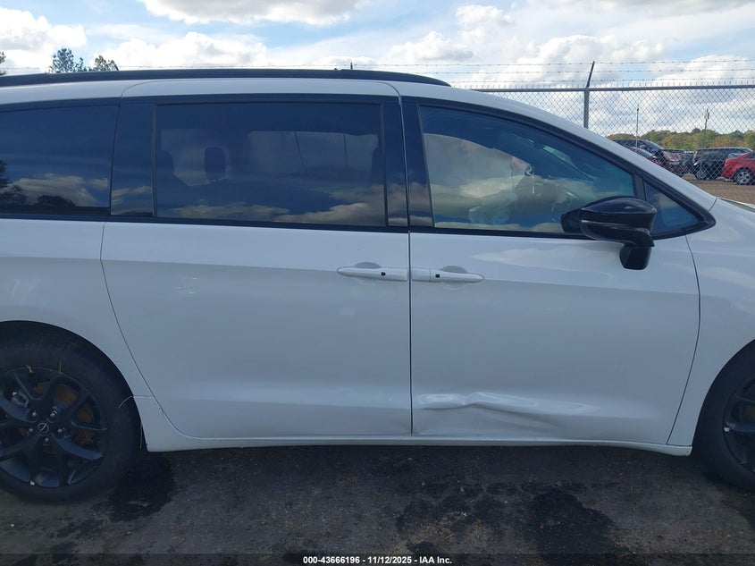 2025 Chrysler Pacifica Limited VIN: 2C4RC1GG0SR566496 Lot: 43666196