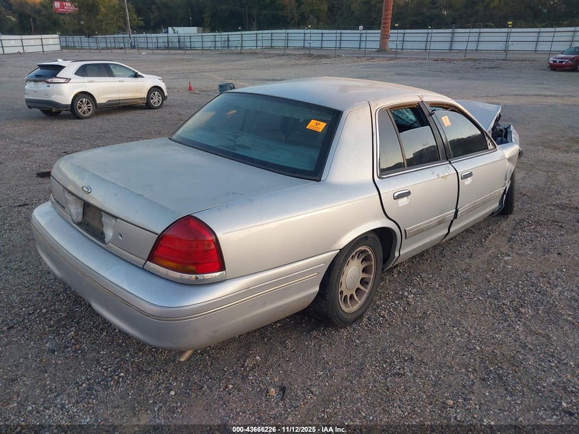 2001 Ford Crown Victoria Lx