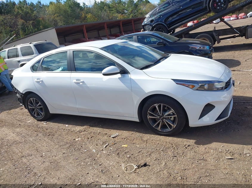 2024 KIA FORTE LXS - 3KPF24AD0RE798503