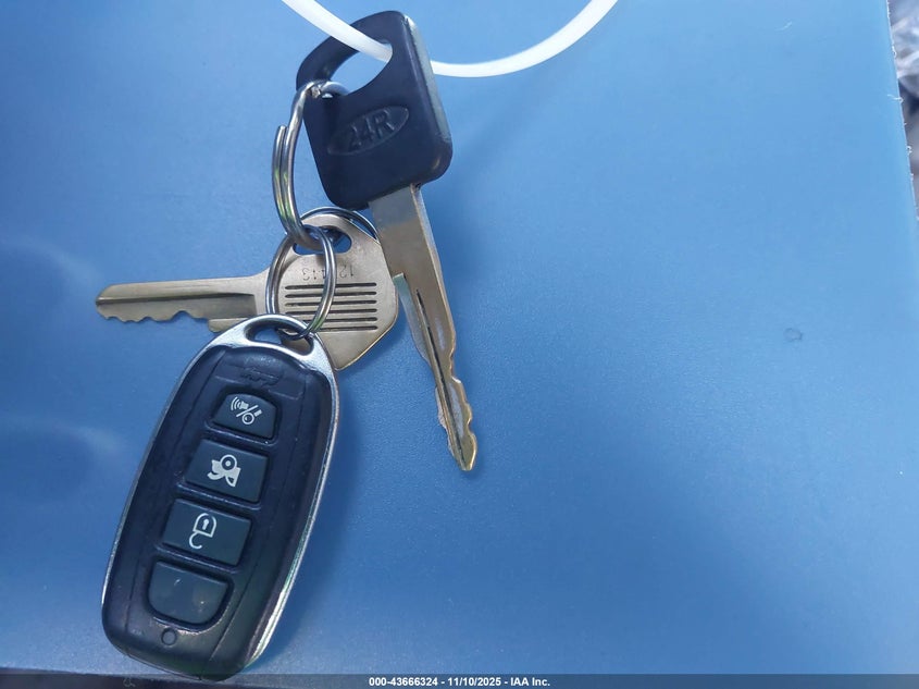 2011 Ford E-150 Commercial VIN: 1FTNE1EW9BDA19183 Lot: 43666324