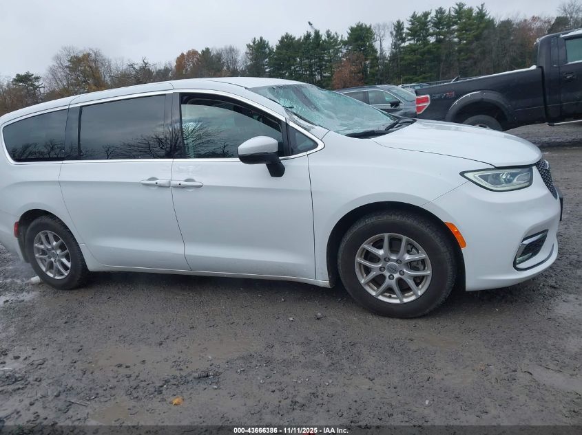 2023 Chrysler Pacifica Touring L VIN: 2C4RC1BG6PR528933 Lot: 43666386