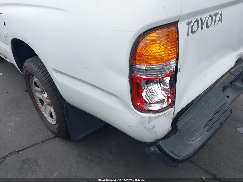 5TENL42N14Z368125 2004 TOYOTA TACOMA photo no. 13