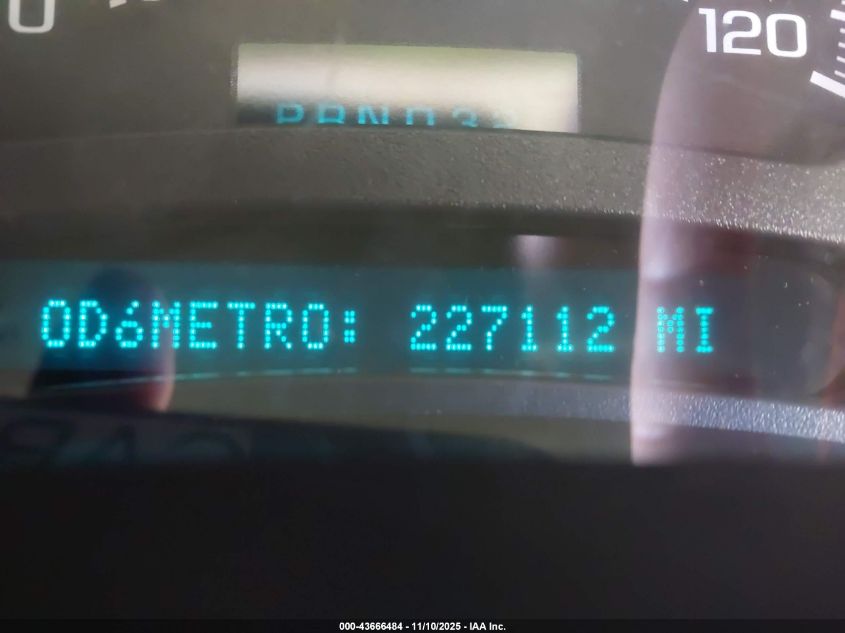 2004 Chevrolet Suburban 1500 Ls VIN: 3GNEC16T64G265180 Lot: 43666484