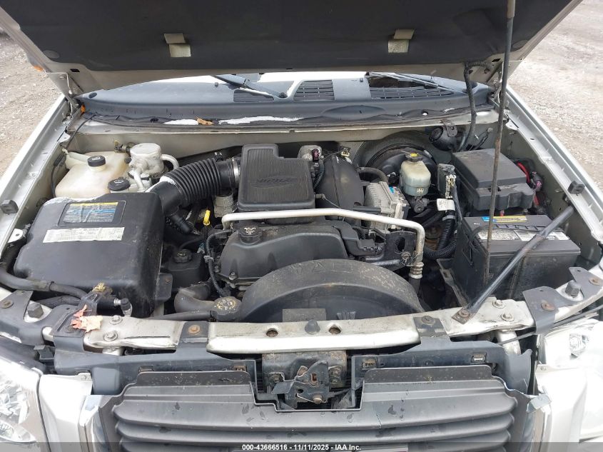 2004 GMC Envoy Slt VIN: 1GKDT13S342130994 Lot: 43666516