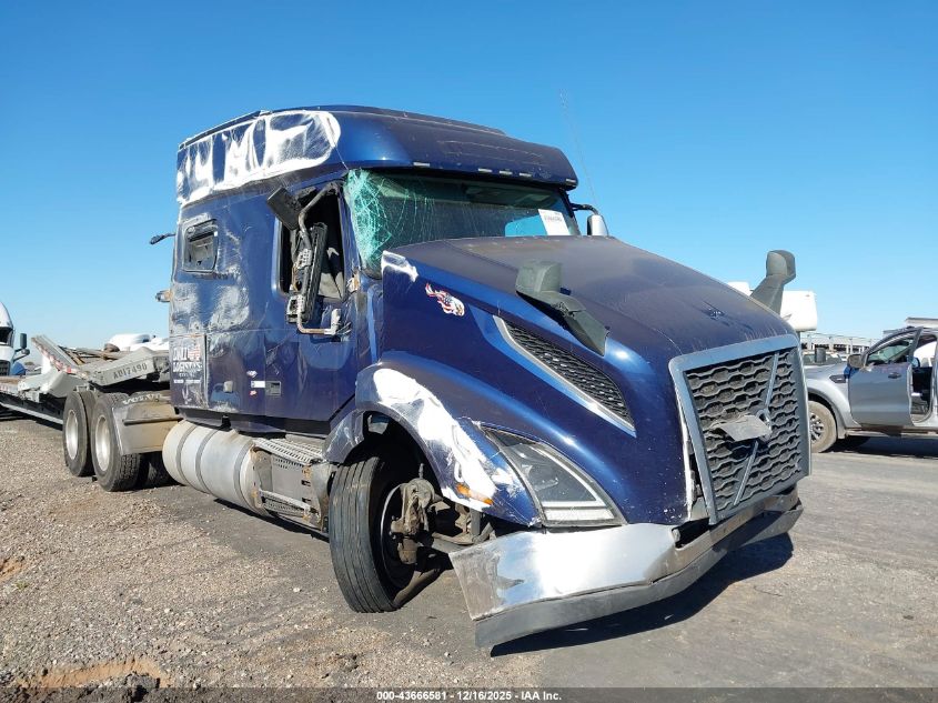 2020 Volvo Vnl VIN: 4V4NC9EJ7LN236210 Lot: 43666581