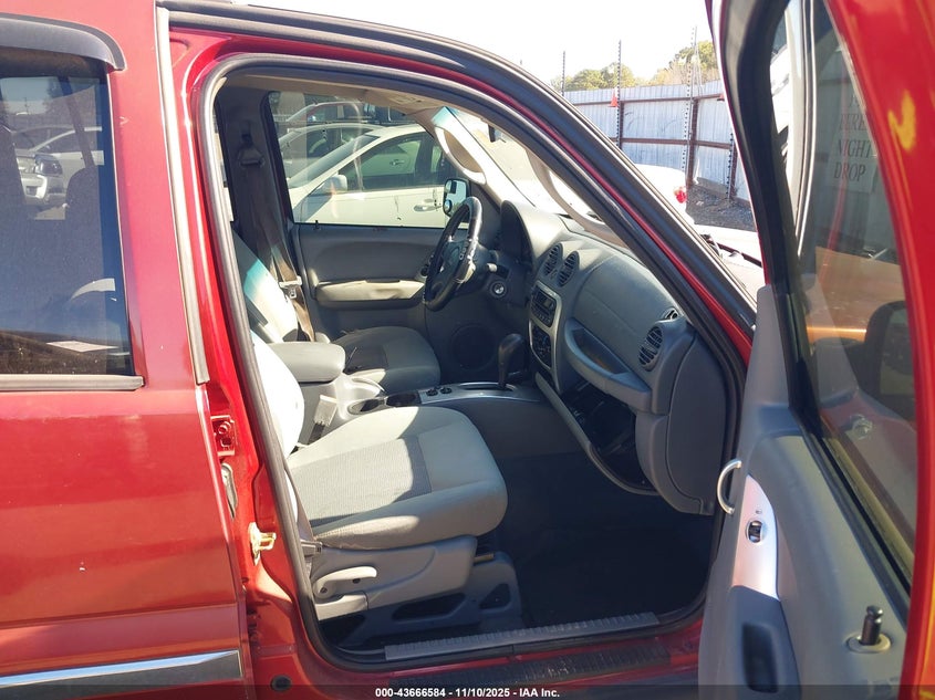1J4GL58K56W117548 2006 JEEP LIBERTY (NORTH AMERICA) photo no. 5