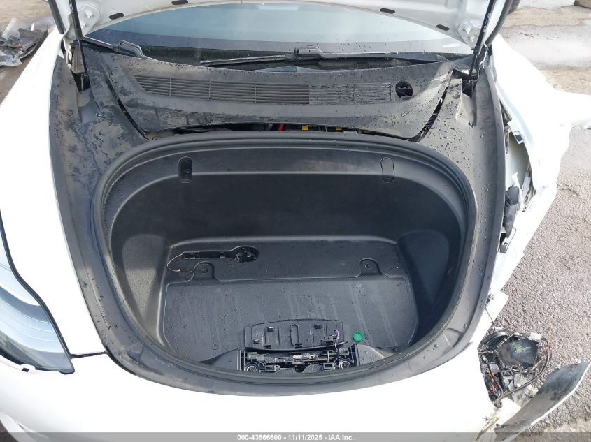 2020 Tesla Model 3 Long Range Dual Motor All-Wheel Drive VIN: 5YJ3E1EB9LF621712 Lot: 43666600