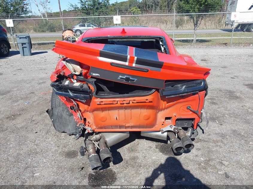 2018 CHEVROLET CAMARO 2SS 1G1FH1R71J0160147