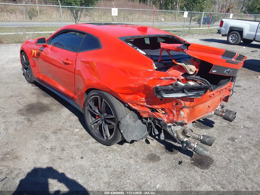 2018 CHEVROLET CAMARO 2SS 1G1FH1R71J0160147