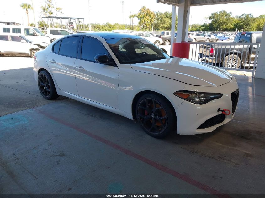 ALFA ROMEO GIULIA TI RWD