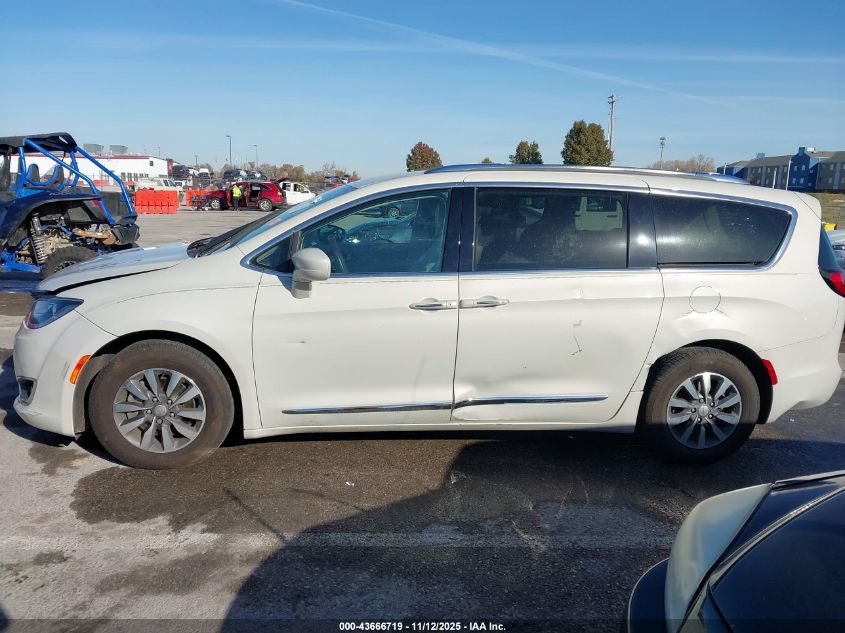 2020 Chrysler Pacifica Touring L Plus VIN: 2C4RC1EG9LR240006 Lot: 43666719