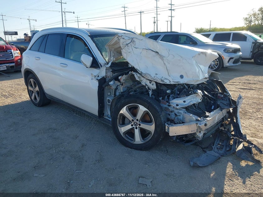 2019 MERCEDES-BENZ GLC 300 - WDC0G4JB1KV181192