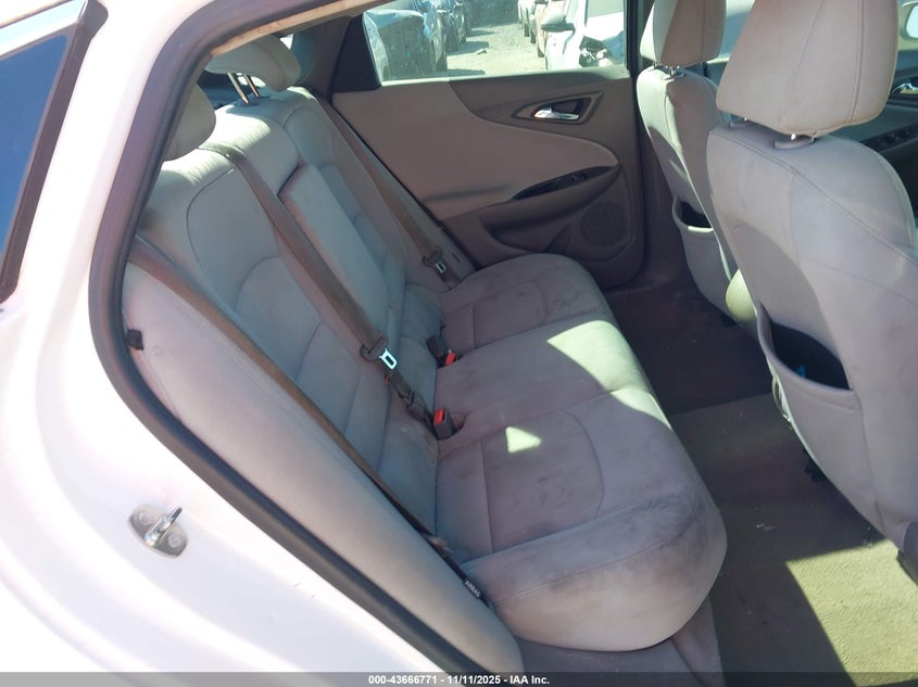 2016 CHEVROLET MALIBU LS - 1G1ZB5ST1GF305660