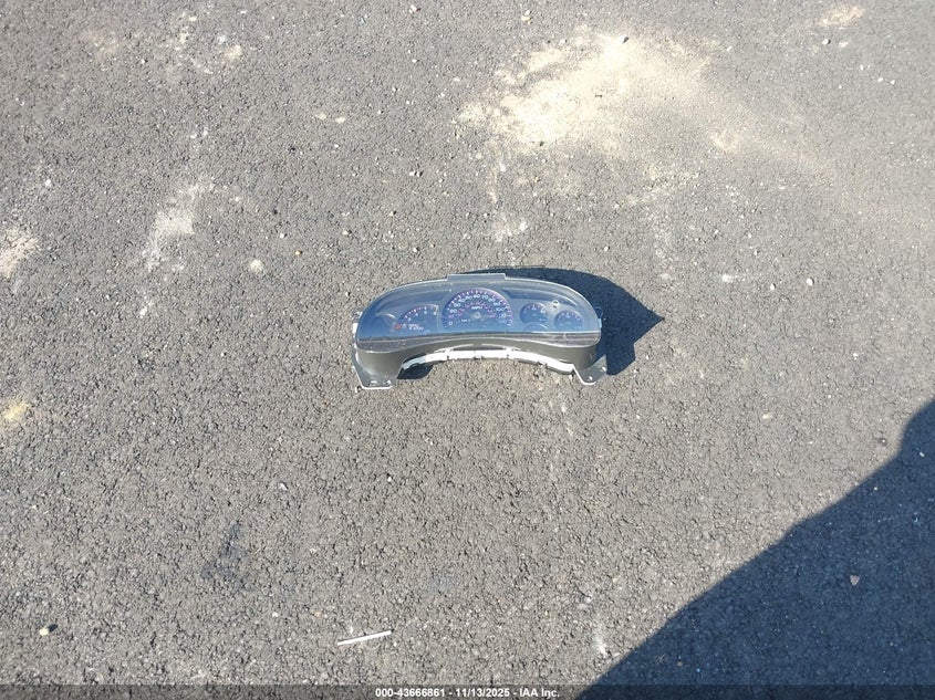 2003 Chevrolet Tahoe Ls VIN: 1GNEK13Z13R303960 Lot: 43666861