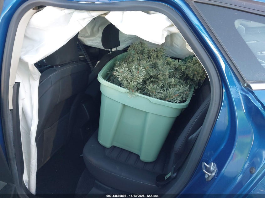 2017 Ford Fusion S VIN: 3FA6P0G7XHR341089 Lot: 43666895