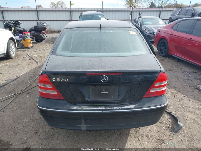2002 Mercedes-Benz C 320 VIN: WDBRF64J52F290813 Lot: 43666912