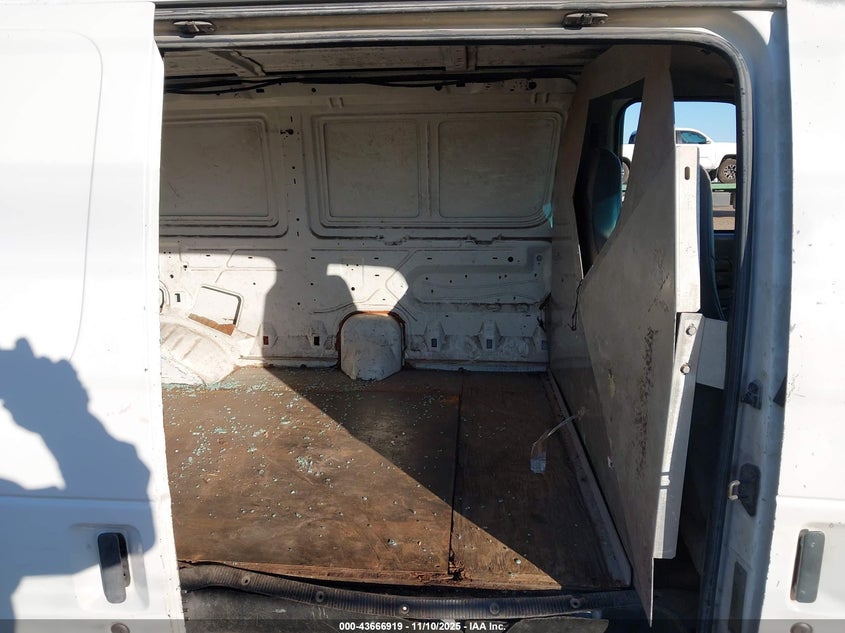 2000 Ford E-150 Commercial/Recreational VIN: 1FTRE1429YHB30821 Lot: 43666919