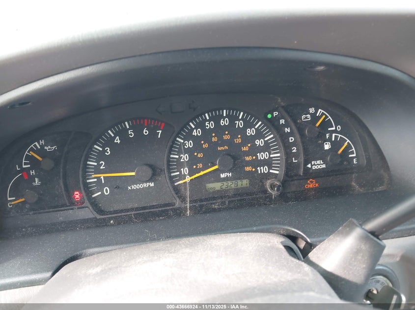 5TBRT34172S238875 2002 TOYOTA TUNDRA photo no. 7
