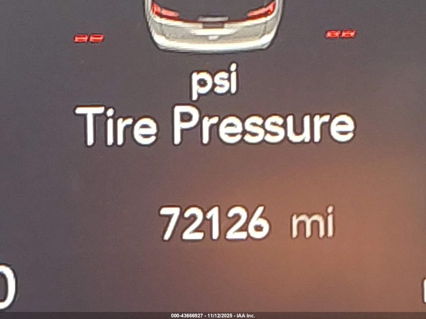 2023 Chrysler Pacifica Touring L VIN: 2C4RC1BG8PR552005 Lot: 43666927