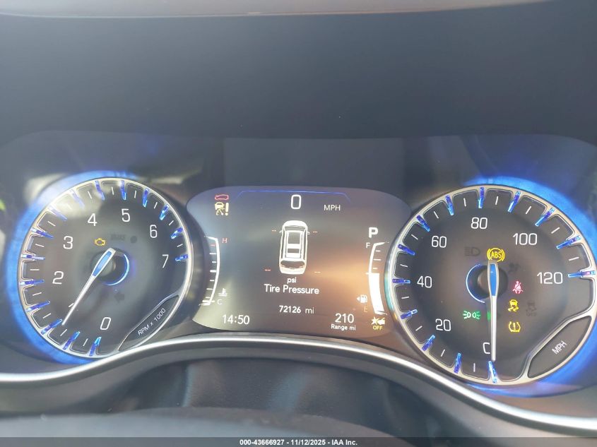 2023 Chrysler Pacifica Touring L VIN: 2C4RC1BG8PR552005 Lot: 43666927