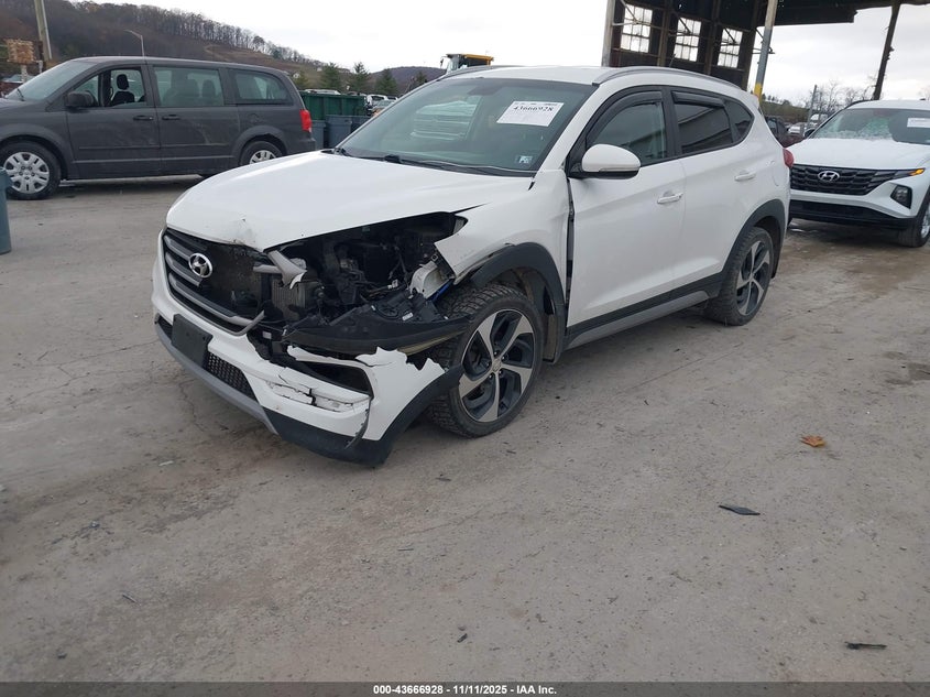 KM8J3CA21HU280167 2017 HYUNDAI TUCSON photo no. 2