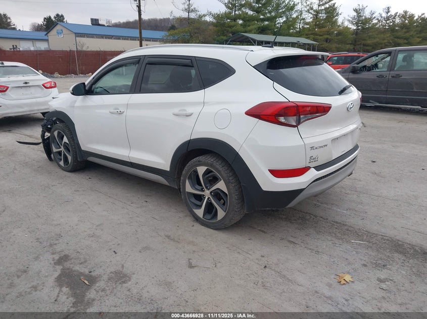 KM8J3CA21HU280167 2017 HYUNDAI TUCSON photo no. 3