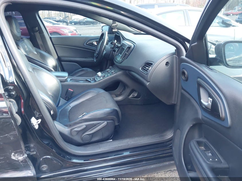 2015 CHRYSLER 200 S - 1C3CCCBB0FN705238