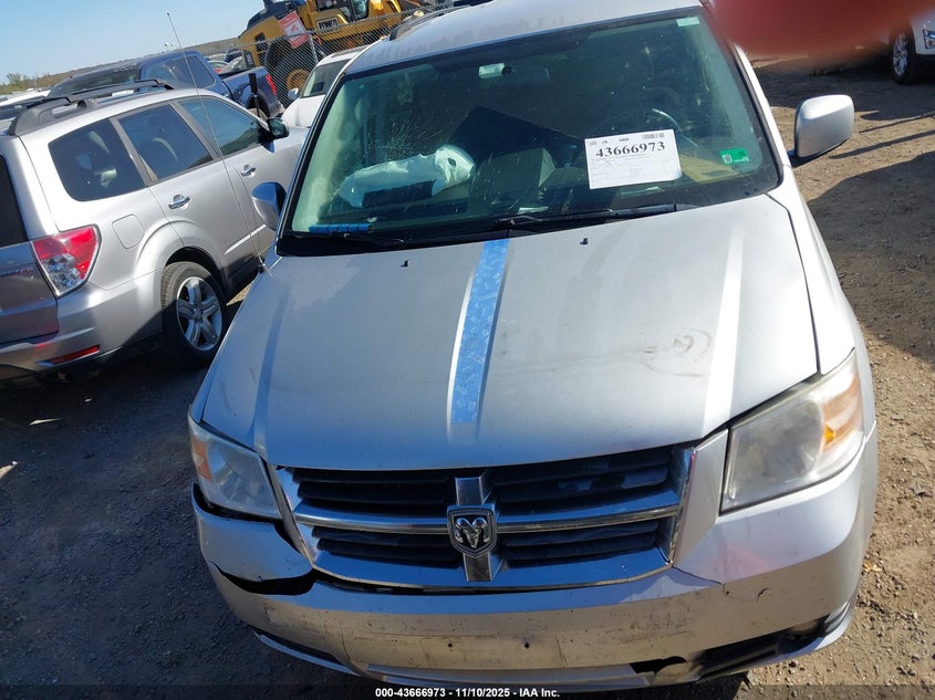 2010 Dodge Grand Caravan Sxt VIN: 2D4RN5D10AR367712 Lot: 43666973