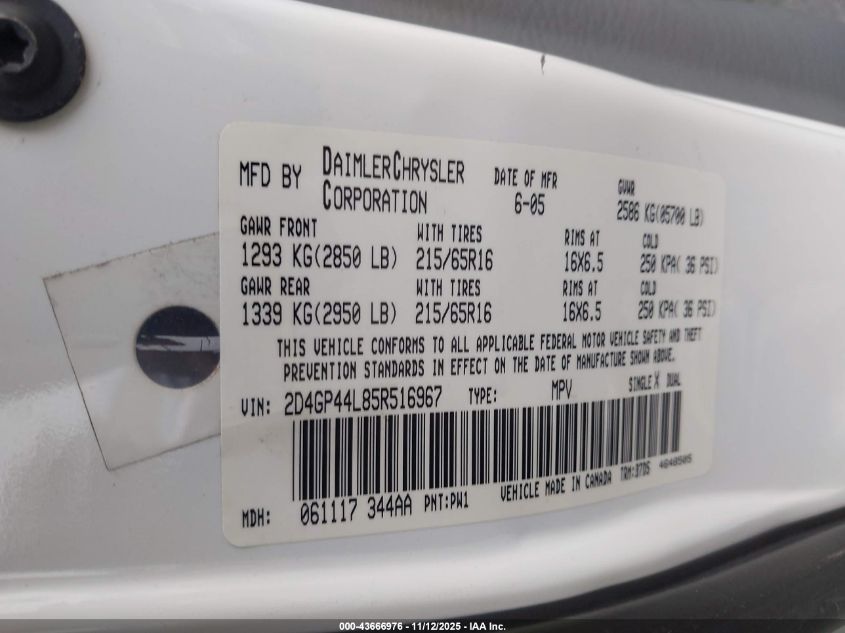 2005 Dodge Grand Caravan Sxt VIN: 2D4GP44L85R516967 Lot: 43666976