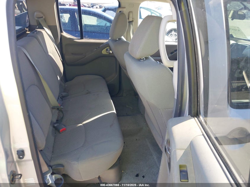 2015 NISSAN FRONTIER SV 1N6AD0ER0FN762544