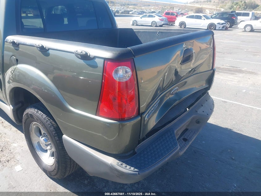 2003 Ford Explorer Sport Trac Xls/Xlt VIN: 1FMZU67E03UB49517 Lot: 43667081