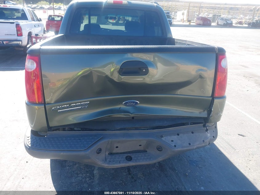 2003 Ford Explorer Sport Trac Xls/Xlt VIN: 1FMZU67E03UB49517 Lot: 43667081