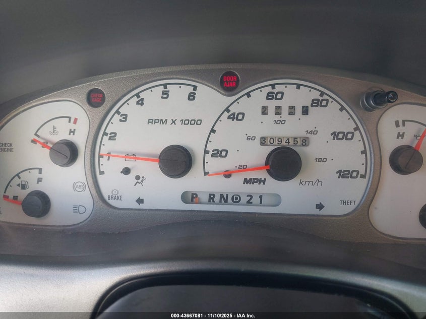 2003 Ford Explorer Sport Trac Xls/Xlt VIN: 1FMZU67E03UB49517 Lot: 43667081