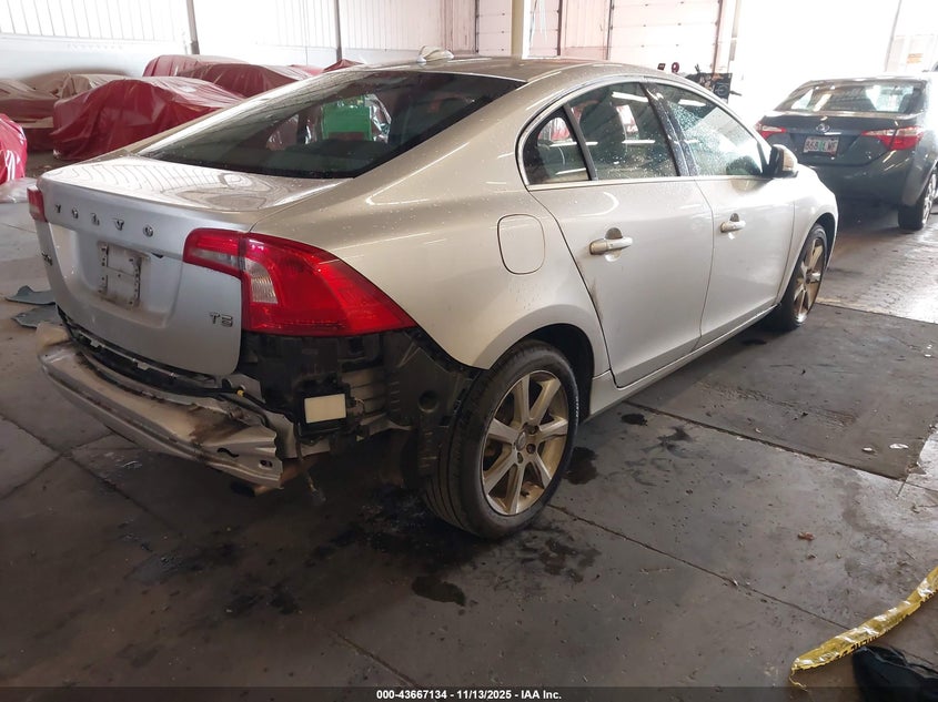 2016 VOLVO S60 T5 DRIVE-E PREMIER - YV126MFKXG2409199